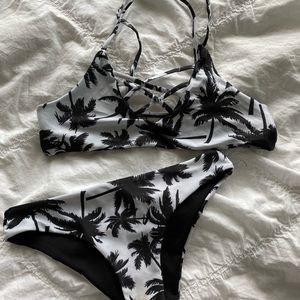 Medium bikini from Shein, black and white.